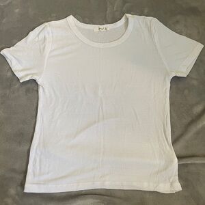 White fitted tee